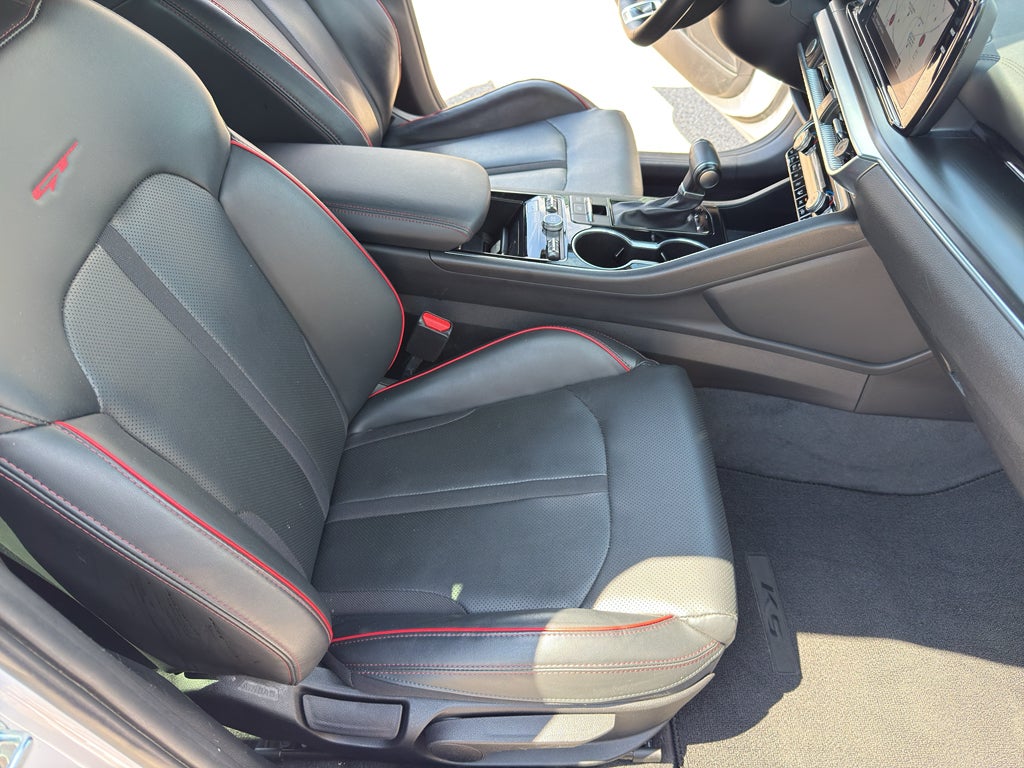 2022 Kia K5 GT