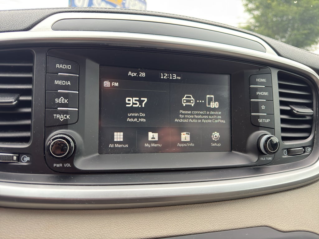 2020 Kia Sorento LX