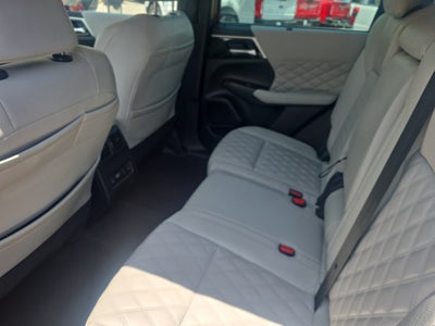2023 Mitsubishi Outlander SEL