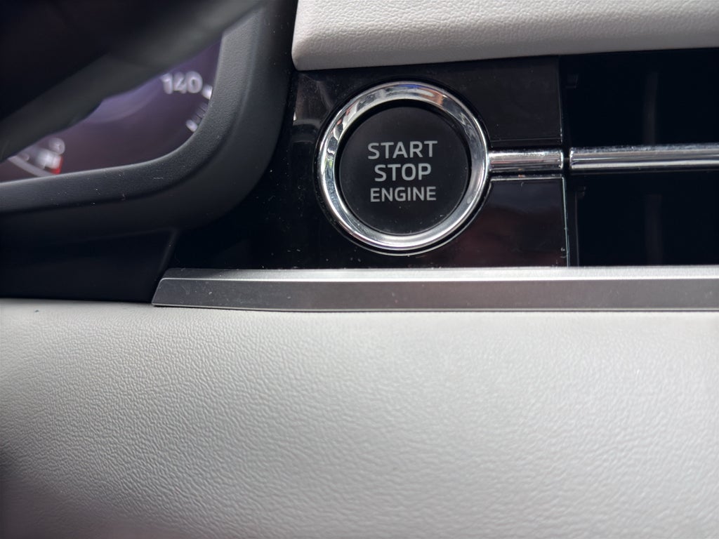 2023 Mitsubishi Outlander SEL