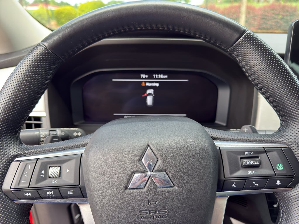 2023 Mitsubishi Outlander SEL