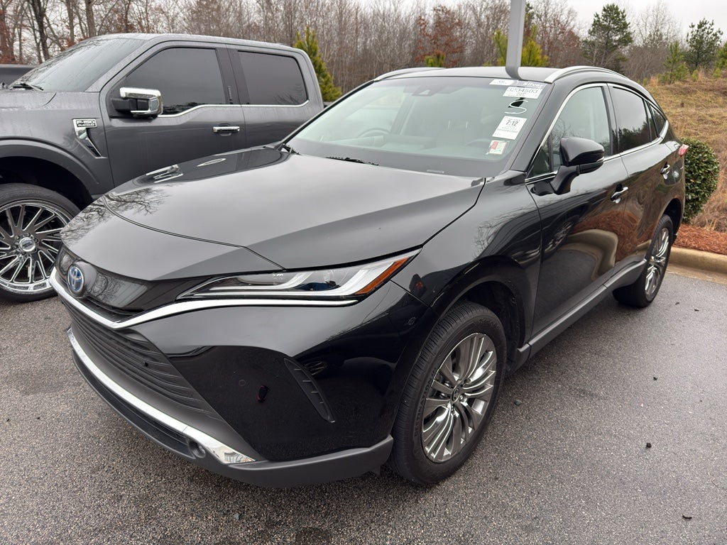 2023 Toyota Venza XLE
