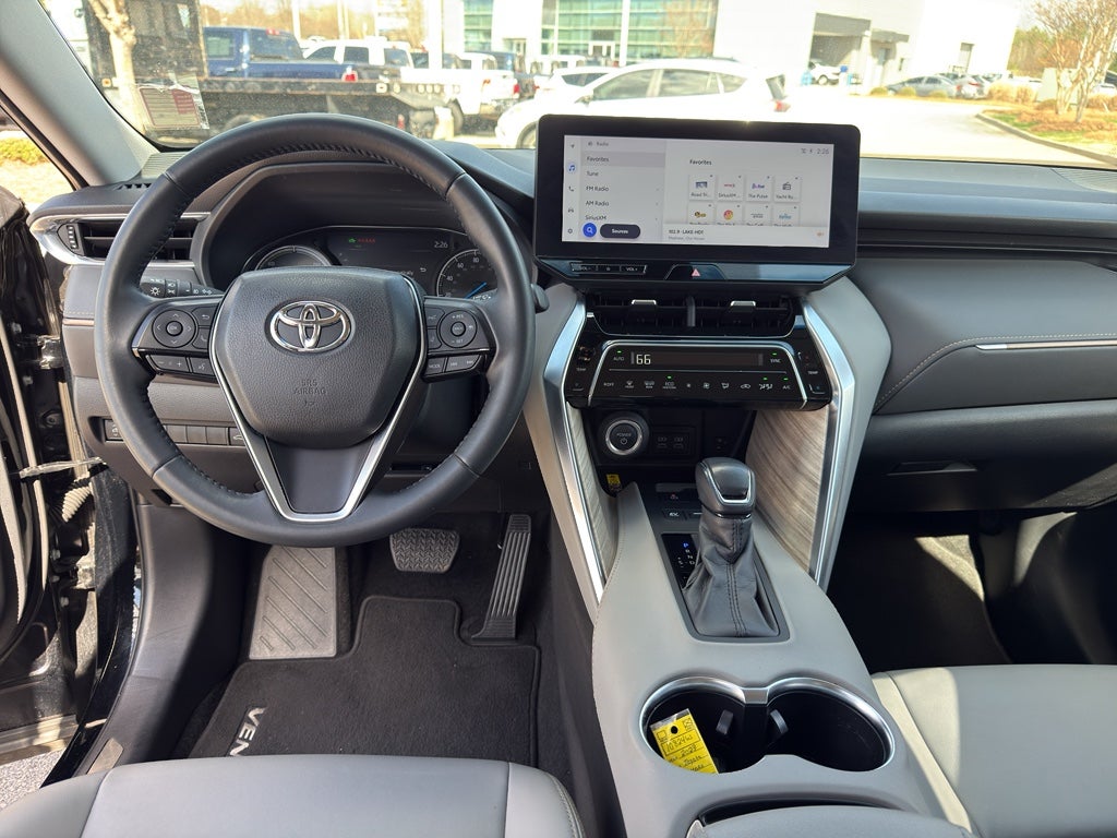 2023 Toyota Venza XLE