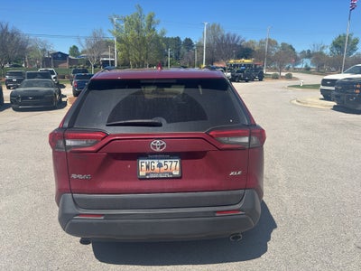 2021 Toyota RAV4 XLE