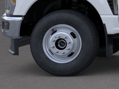 2026 Ford Super Duty F-350® XLT