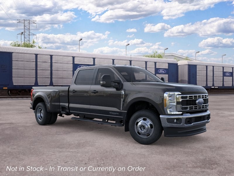 2026 Ford Super Duty F-350® XLT