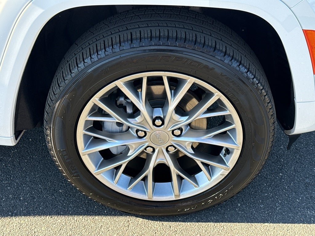 2025 Jeep Grand Cherokee Summit