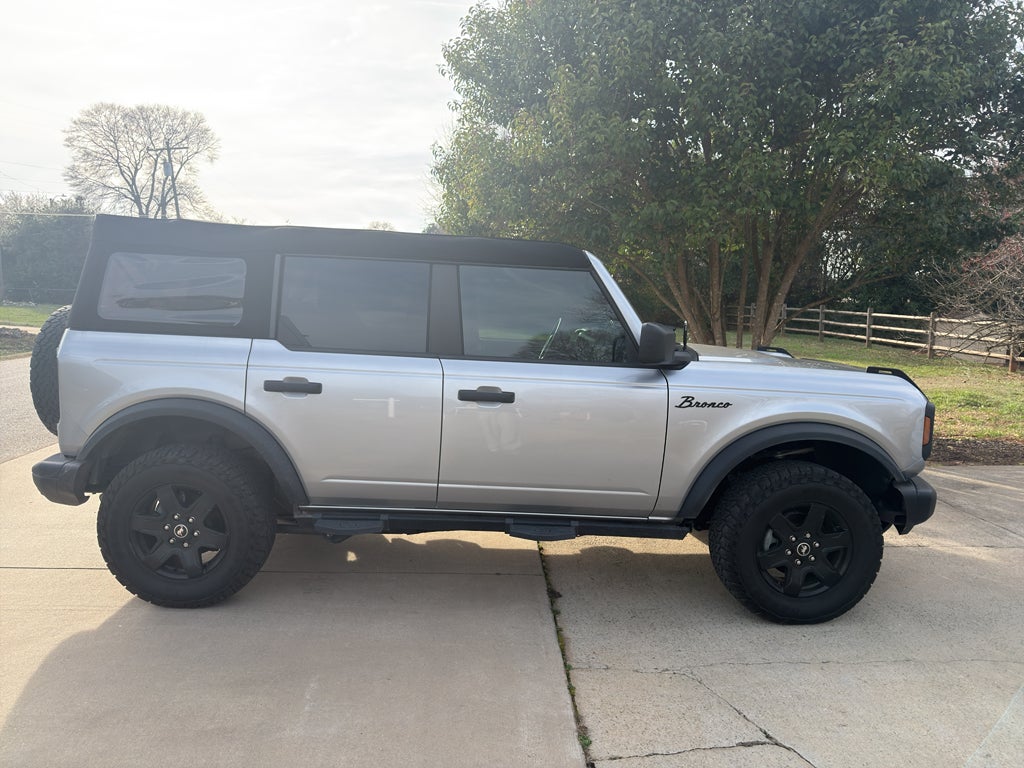2024 Ford Bronco Black Diamond