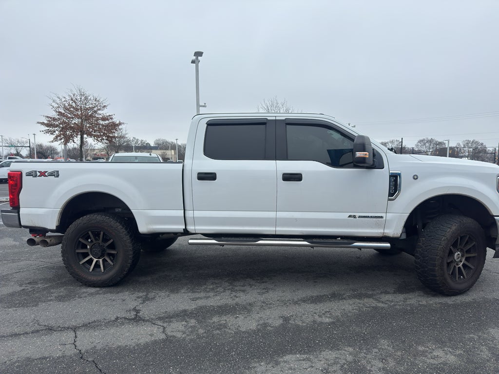2017 Ford Super Duty F-250 SRW Lariat