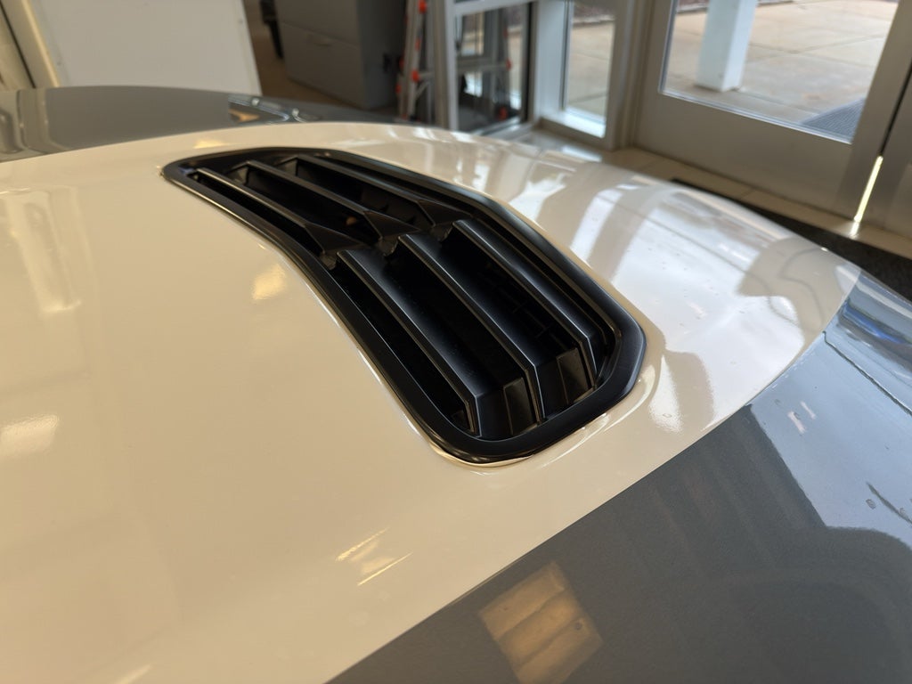 2024 Chevrolet Camaro LT1