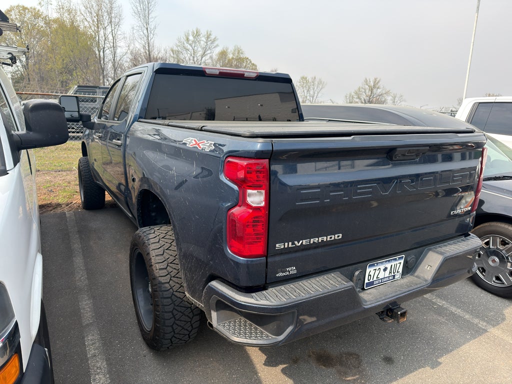 2022 Chevrolet Silverado 1500 Custom