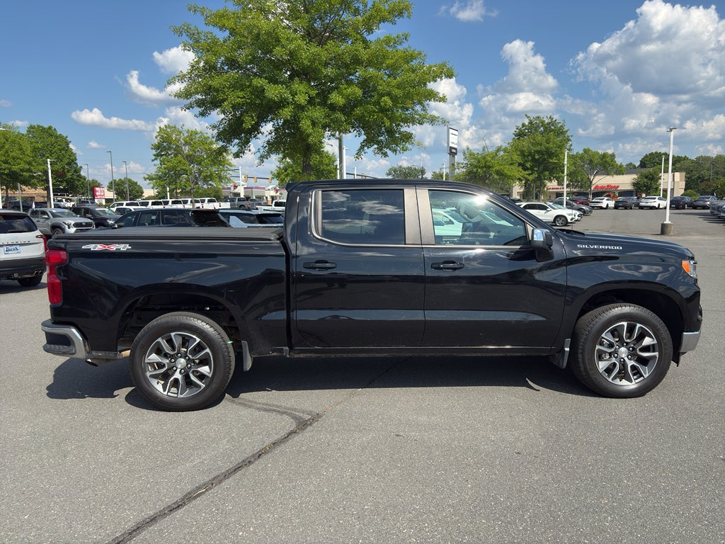 2023 Chevrolet Silverado 1500 LT (2FL)