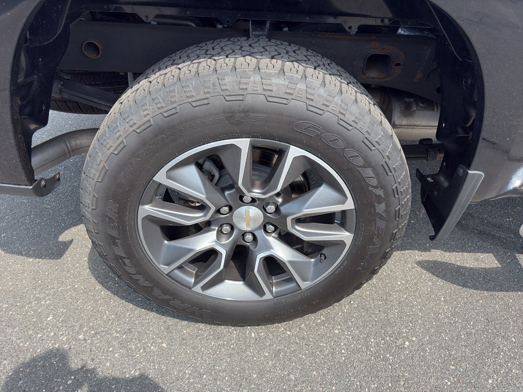 2023 Chevrolet Silverado 1500 LT (2FL)
