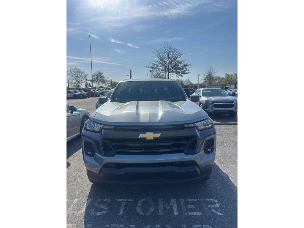 2024 Chevrolet Colorado LT