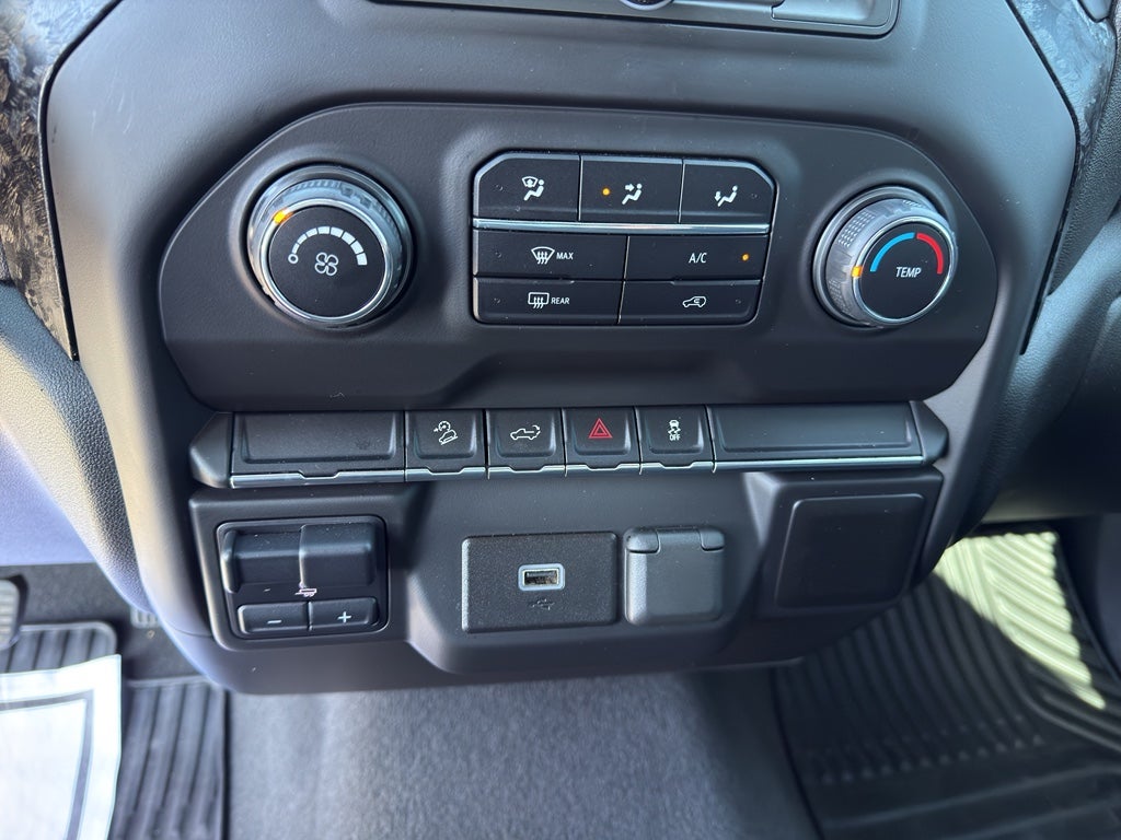 2020 Chevrolet Silverado 1500 Custom Trail Boss