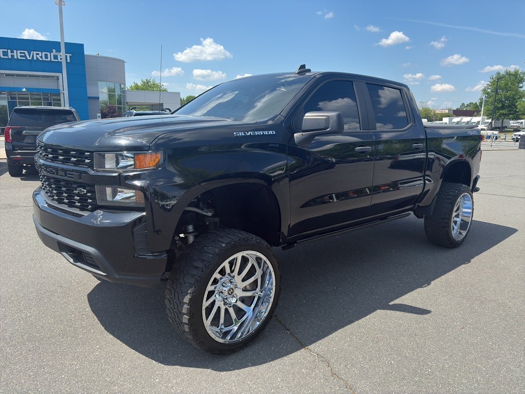2020 Chevrolet Silverado 1500 Custom