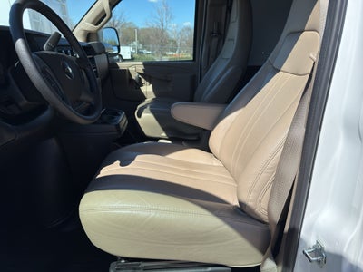 2025 Chevrolet Express Cargo WT