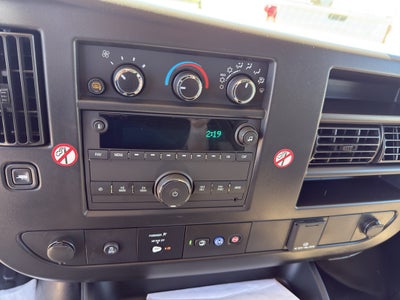 2025 Chevrolet Express Cargo WT