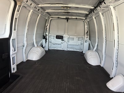 2025 Chevrolet Express Cargo WT