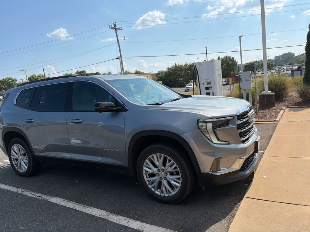 2024 GMC Acadia Elevation