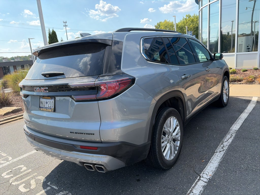 2024 GMC Acadia Elevation