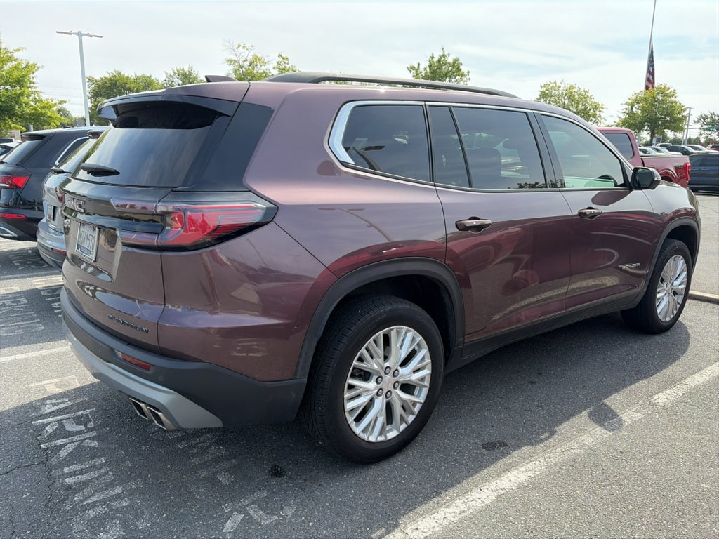 2025 GMC Acadia Elevation