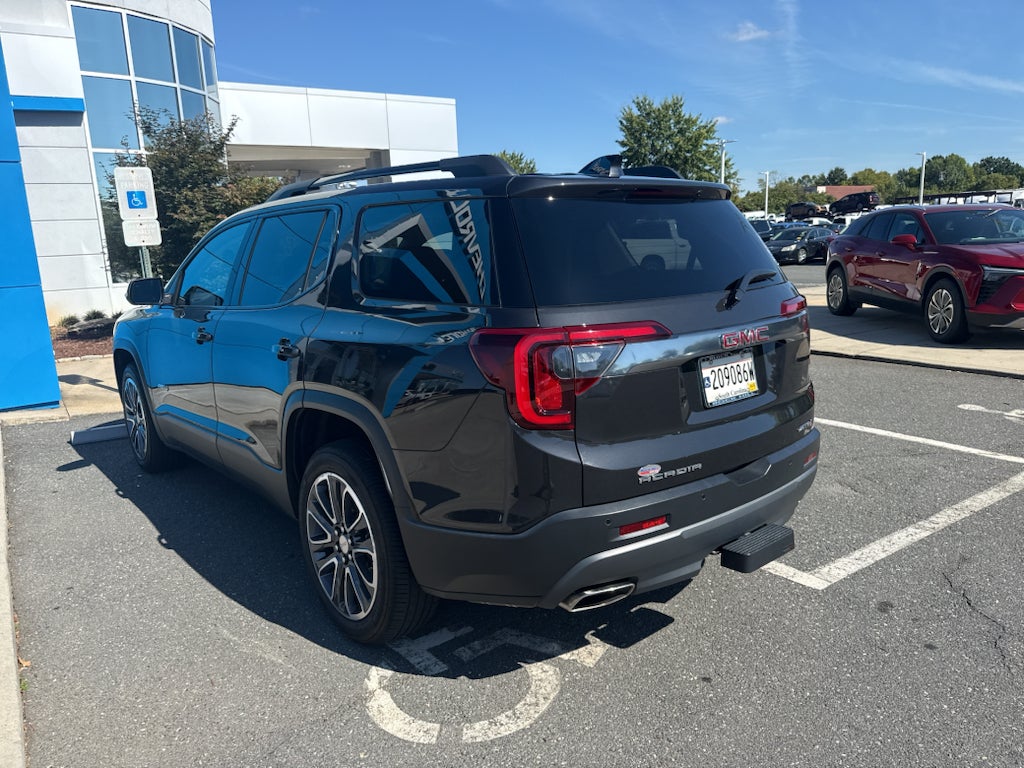 2020 GMC Acadia AT4