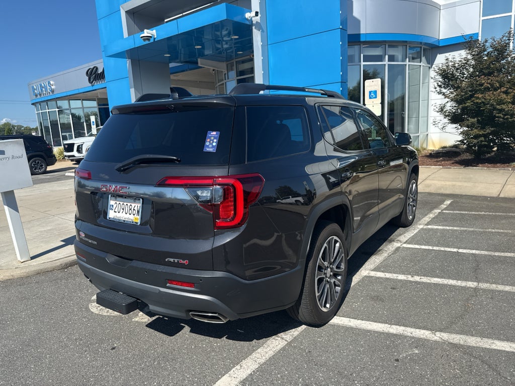 2020 GMC Acadia AT4