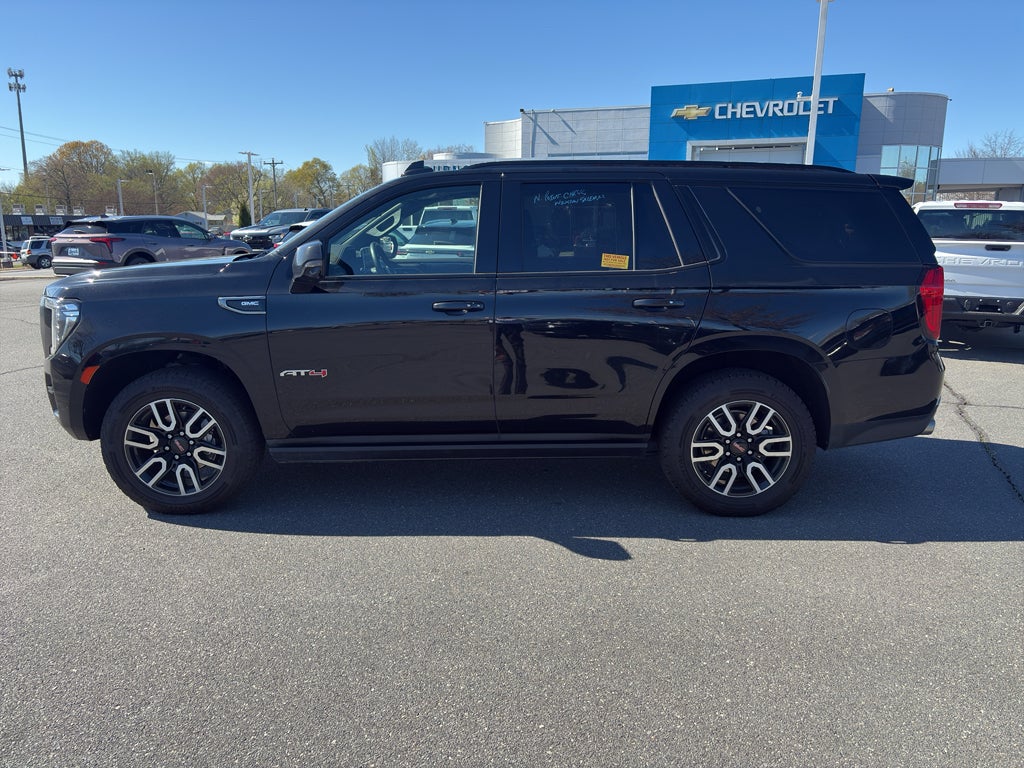 2023 GMC Yukon AT4