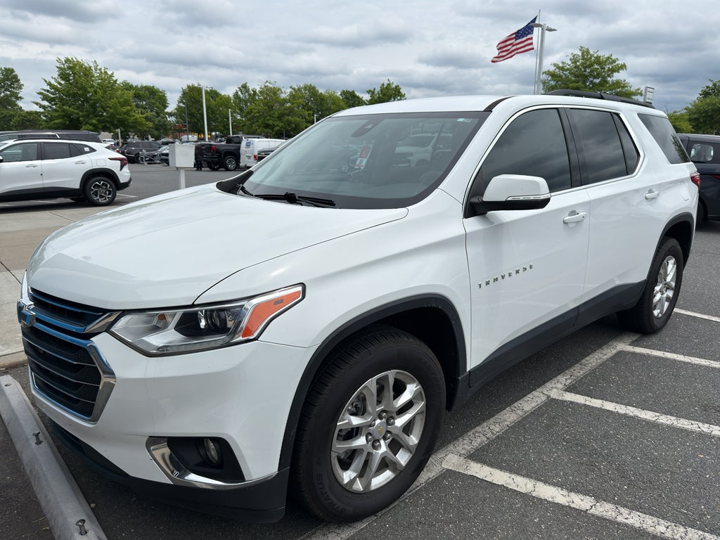 2021 Chevrolet Traverse LT Cloth