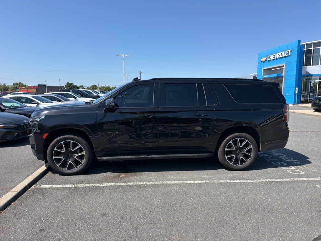 2021 Chevrolet Suburban RST