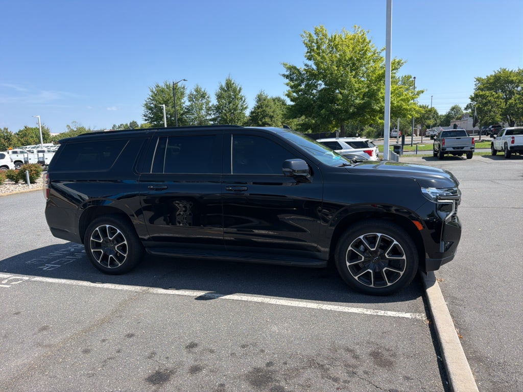 2021 Chevrolet Suburban RST