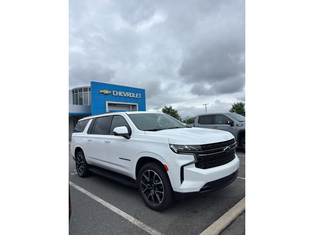 2022 Chevrolet Suburban RST