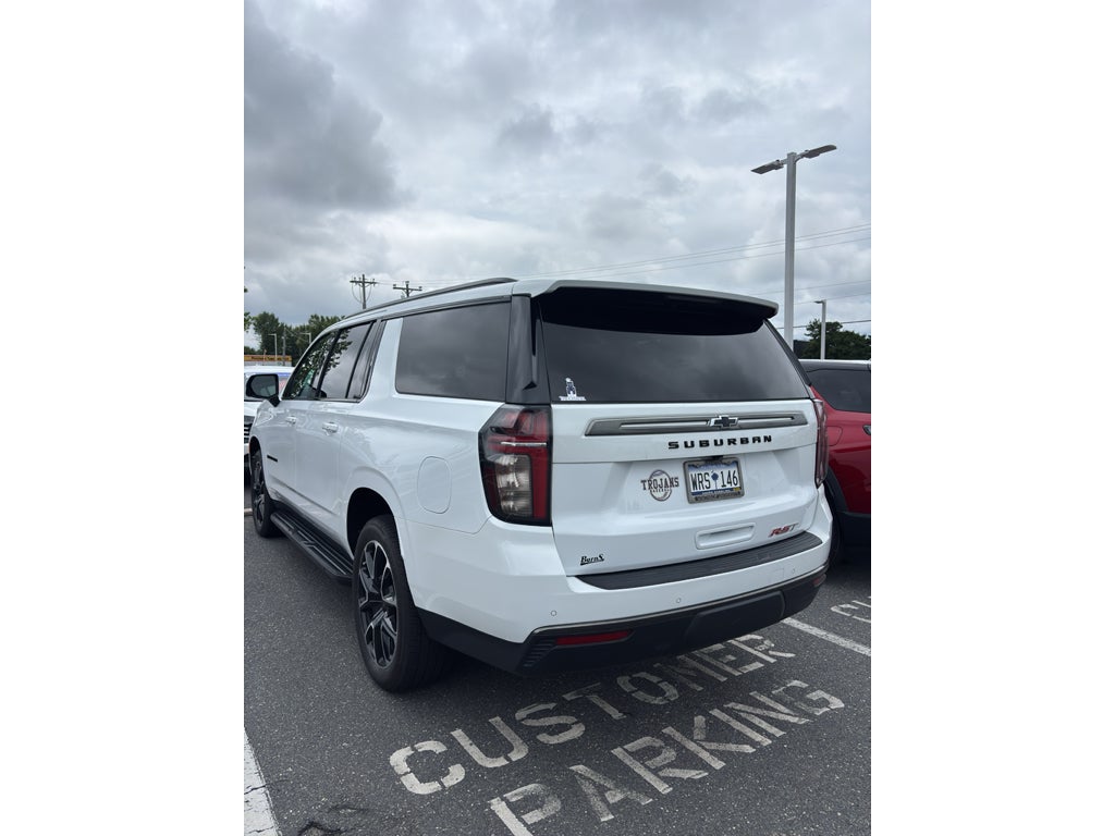 2022 Chevrolet Suburban RST