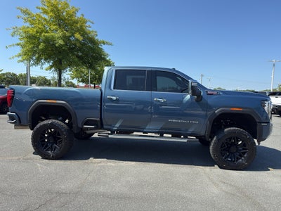 2025 GMC Sierra 3500 HD Denali
