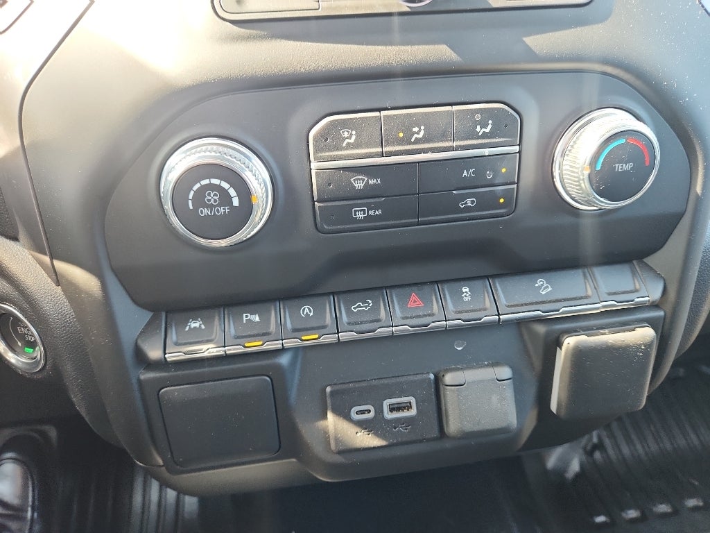 2024 GMC Sierra 1500 Pro