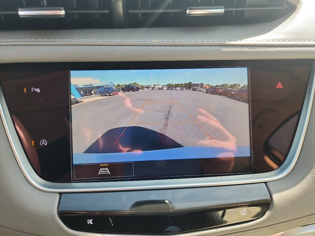 2023 Cadillac XT5 FWD Premium Luxury