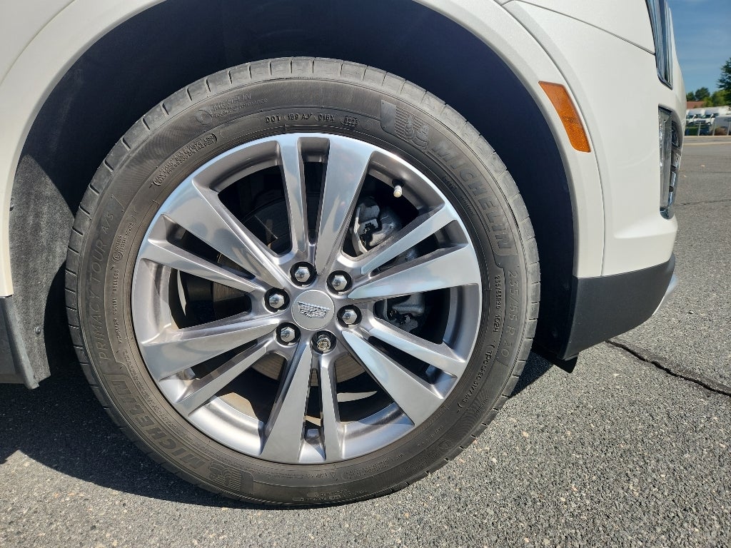 2023 Cadillac XT5 FWD Premium Luxury