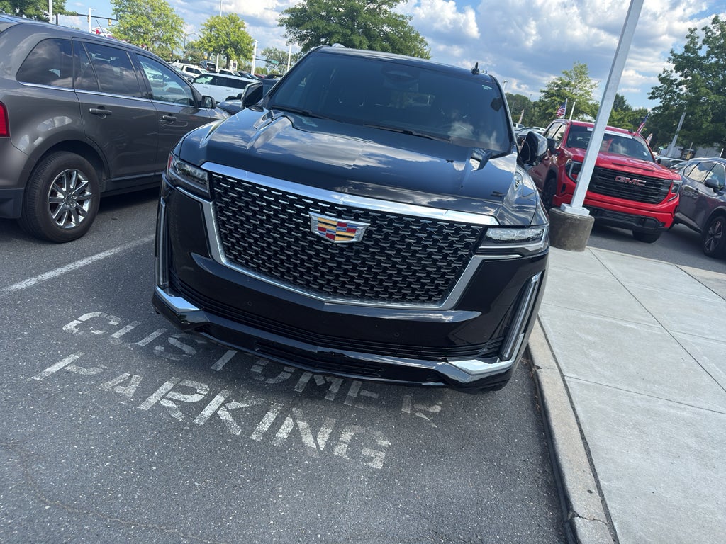 2024 Cadillac Escalade Luxury