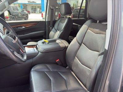 2019 Cadillac Escalade Luxury