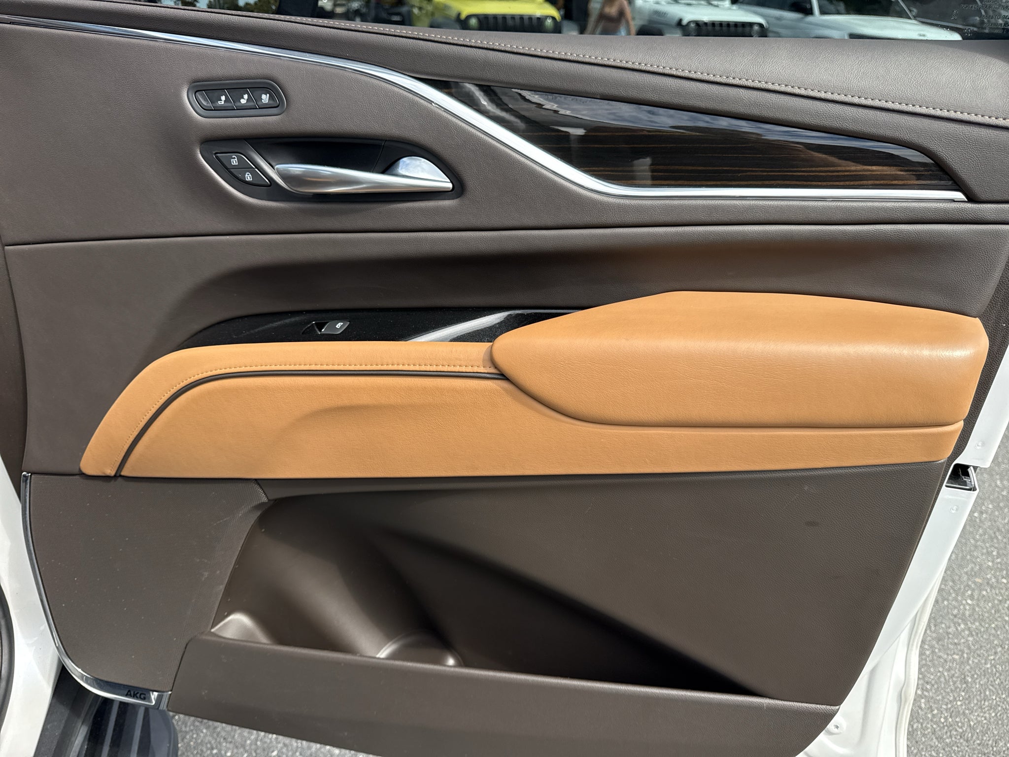 2023 Cadillac Escalade 4WD Premium Luxury