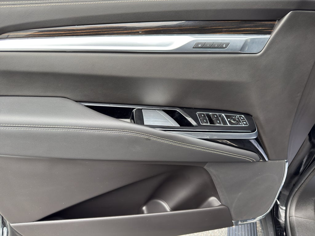 2025 Cadillac Escalade Premium Luxury