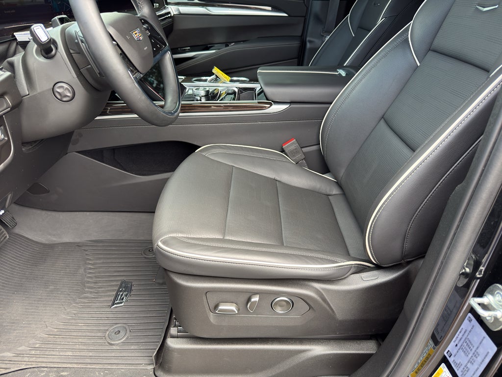 2025 Cadillac Escalade Premium Luxury
