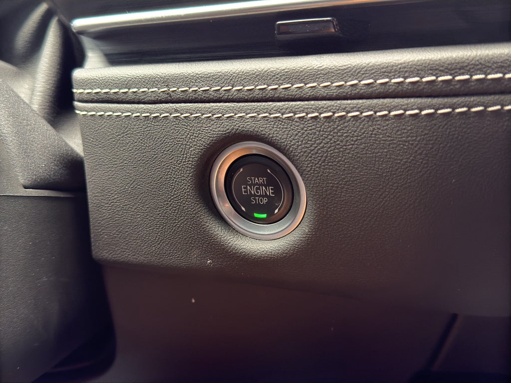 2025 Cadillac Escalade Premium Luxury