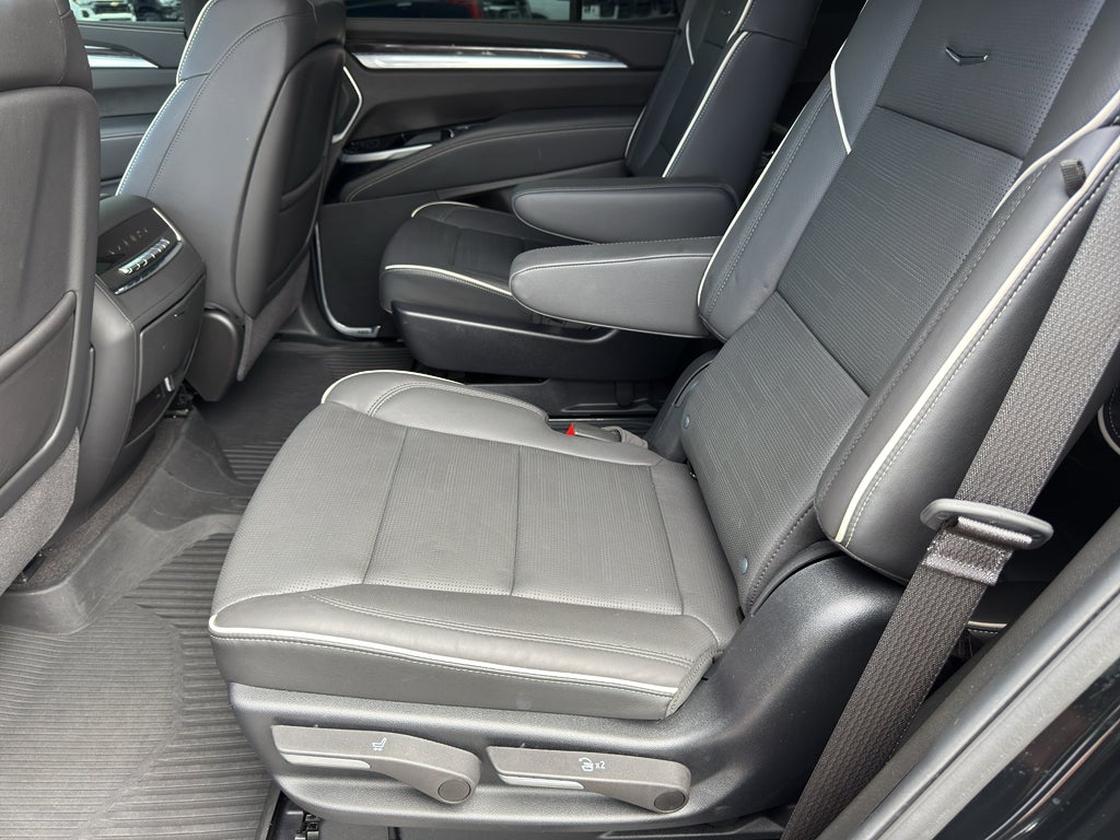 2025 Cadillac Escalade Premium Luxury