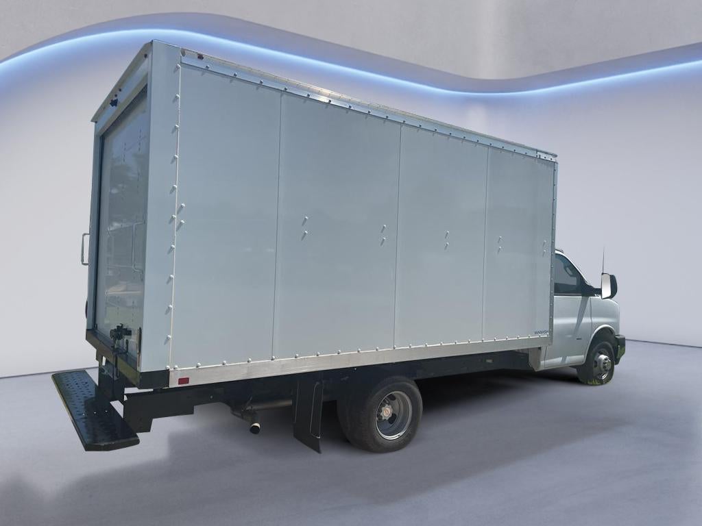 2022 Chevrolet Express Cutaway 3500 Base