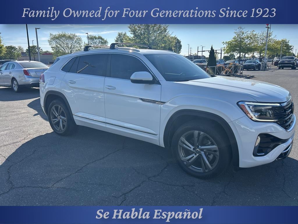 2024 Volkswagen Atlas Cross Sport 2.0T SEL R-Line