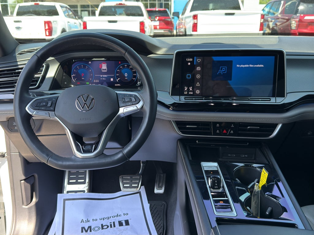 2024 Volkswagen Atlas Cross Sport 2.0T SEL R-Line