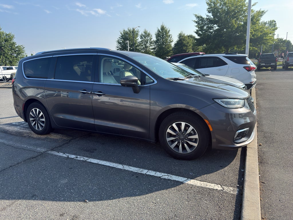 2021 Chrysler Pacifica Hybrid Touring L