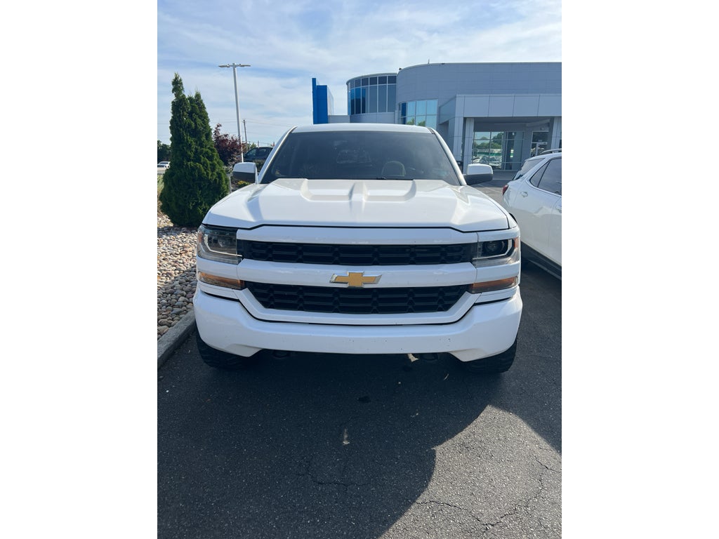 2019 Chevrolet Silverado LD Custom